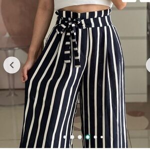 Zara navy/white wide leg pants!!
